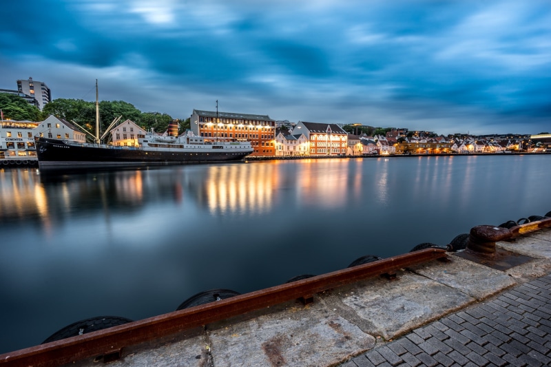 a7, clouds, urban Scene, Rogaland, city, urban, body of water, Travel, fe, europe, photo, buildings, black, white, weather, harbor, long exposure, Stavanger