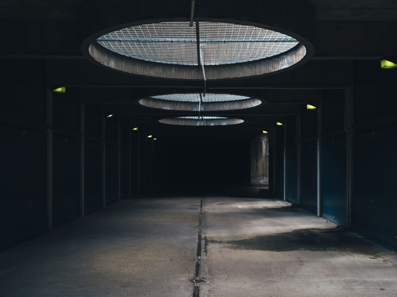 electric lamp, dark, entrance, night, direction, 4K, lighting equipment, no people, absence, the way forward, alley, ceiling, door, empty, building, flooring