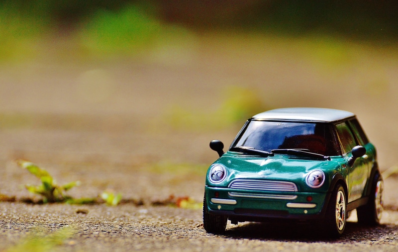 nature, field, motor vehicle, small, transportation, outdoors, selective focus, retro Styled, land, green, miniature, road, auto, vehicle, mini, close-up