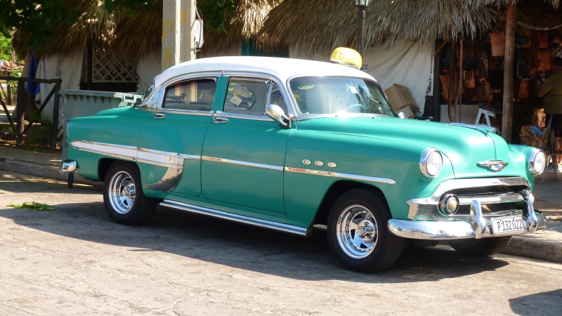 old-fashioned, usa, blue, retro styled, building exterior, daytime, taxi, day, white, vintage, cuba, small car, car, music, built structure, chrome, sunlight
