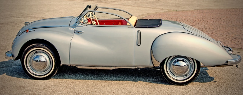 audi factory, auto, no people, land vehicle, satellite, vehicle, luxury, city, retro styled, ground, oldtimer, wheel, convertible, outdoors, vintage car
