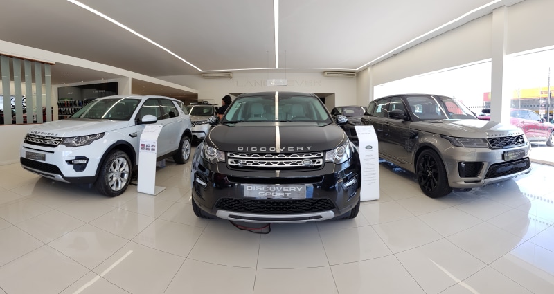 land rouver, metal, luxury, wheel, alloy wheel, sports car, land vehicle, human, industry, consumerism, silver colored, parking, car show, automobile industry