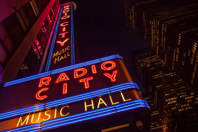 neon, blue, wide, new, night, radio, New York City, building, 4K, travel destinations, communication, glowing, lighting Equipment, shot, angle, famous