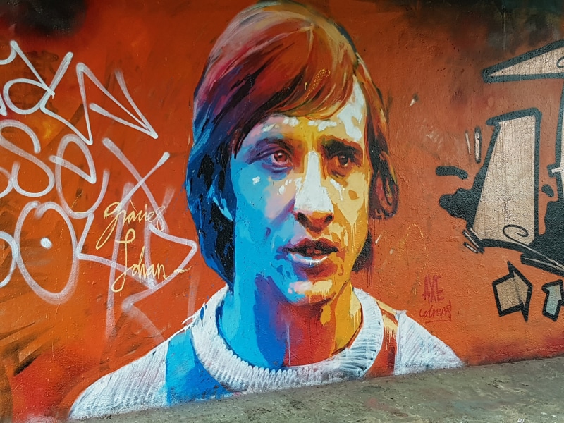 one person, one young woman only, graffiti, man, headshot, 4K, painting, johan cruyff, wall - building feature, creativity, human face, wall, human body part