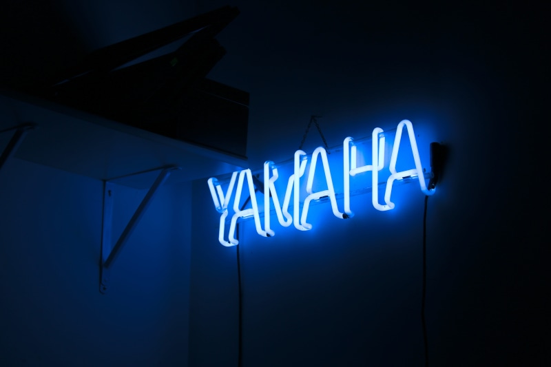 guidance, consumerism, nightlife, led, glowing, black background, western script, communication, glow, white, neon sign, dark, sign, studio shot, signage