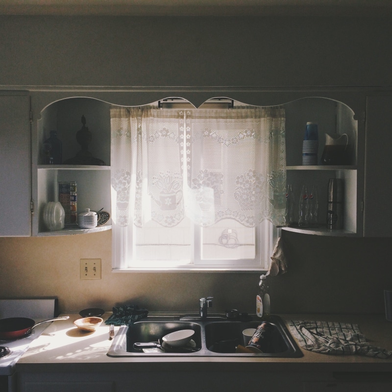 dish, sink, house, kitchen, furniture, reflection, home interior, glass - material, plates, windowpane, arrangement, gray, 1080P, near, domestic room