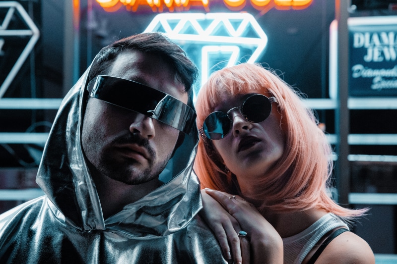 heterosexual Couple, blur, female, cheerful, signage, two People, 5K, caucasian Ethnicity, men, woman, females, girl, male, city, adult, guy, togetherness
