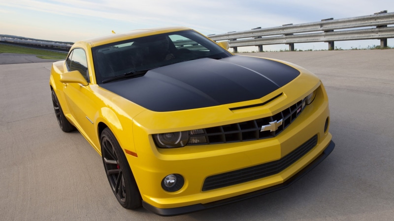transportation, taxi, yellow, in a row, land vehicle, mode of transportation, architecture, Camaro, traffic, motor vehicle, Chevrolet Camaro, street, public transportation