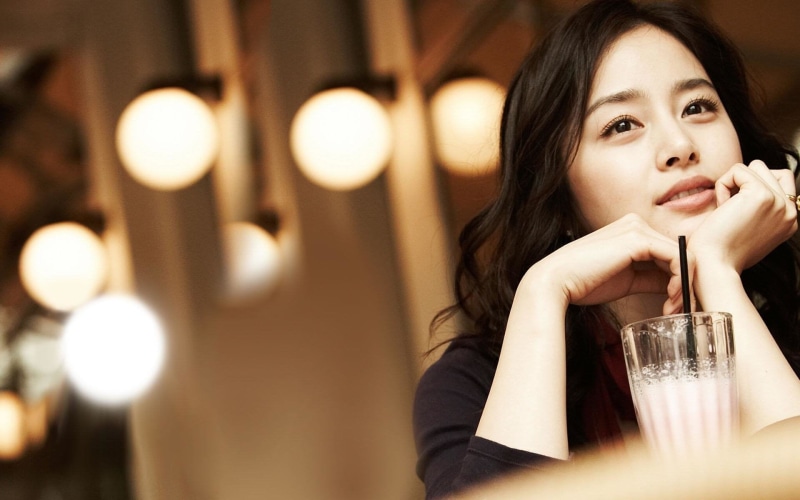 Actresses, drinking glass, straw, beautiful woman, indoors, refreshment, drinking straw, food and drink, alcohol, Korean Actress, young adult, Cocktail