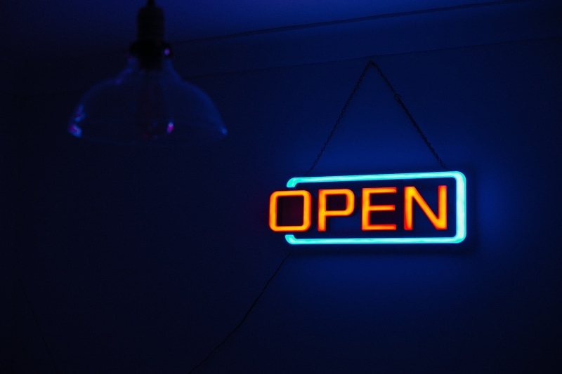 4K, 4K, Neon light, Neon sign, Dark, Open