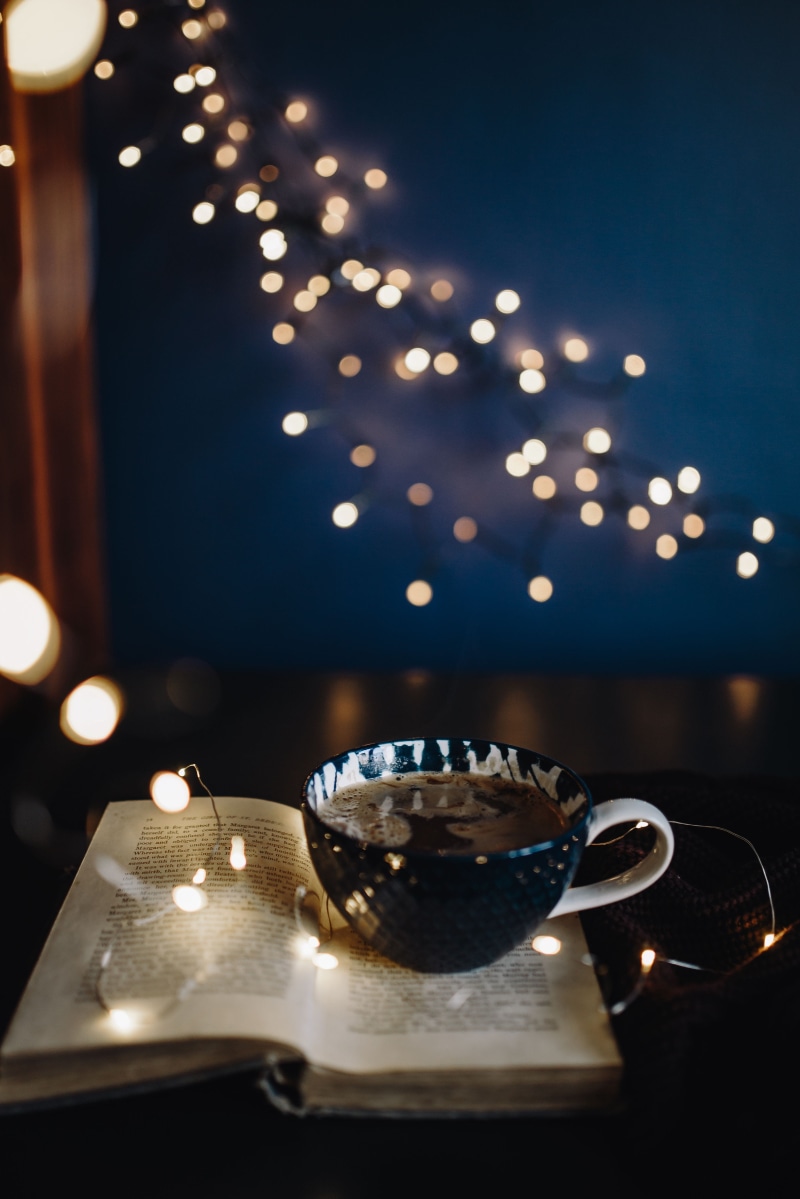 refreshment, crockery, heat - Temperature, sweet, illuminated, bokeh, table, glass, eating utensil, no people, fairy, indoors, drink, coffee - Drink, decoration