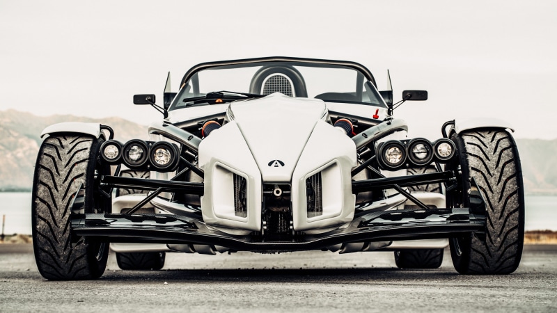 wheel, vehicle, 2K, road, engine, no people, luxury, car, race car, machine, metal, buggy, motor vehicle, stationary, mode of transportation, racecar