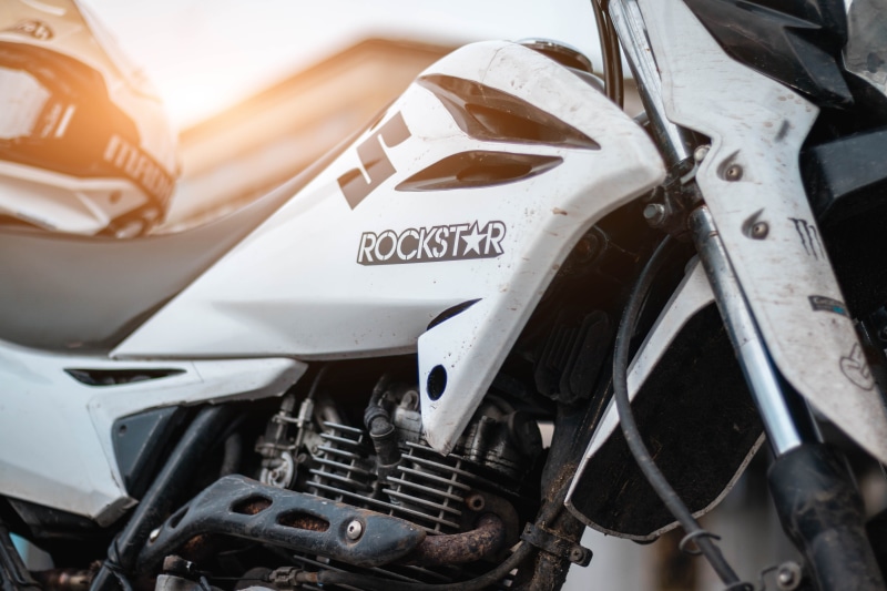 bike, wheel, ernergy, retro styled, motorbike, motorcycle, motor vehicle, suzuki dr 125 sm, engine, clothing, sports, sun, no people, outdoors, western script