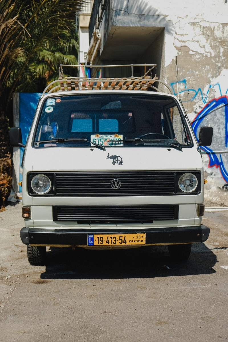 building exterior, wheel, outdoors, architecture, number, day, spoke, motor vehicle, tel-aviv, 5K, offroad, volkswagen, windshield, tire, alloy wheel