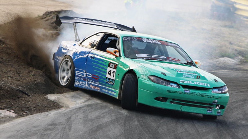 style, sports, wheels, car, road, drive, racing, vehicle, wheeled vehicle, vintage, race, highway, sport, wheel, travel, luxury, automotive, traffic, tire