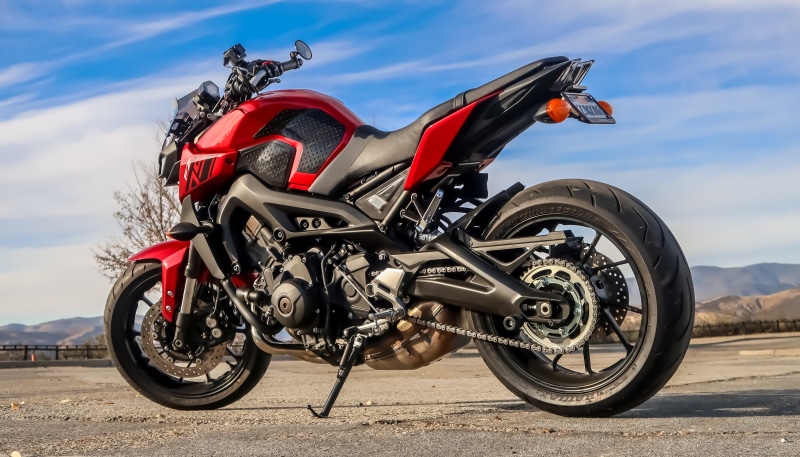 sports, transportation system, leather, sky, sportbike, fast, outdoors, speed, red, yamaha, pavement, concrete, fz-09, fz09, nature, street fighter, riding