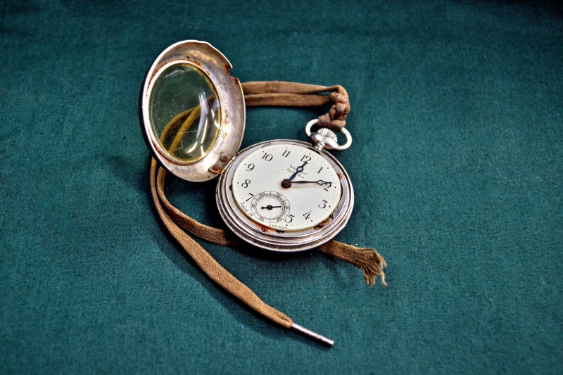 4K, alarm, time clock, hand, time is money, equipment, strap on, run, sport, high angle view, minute, marker, getting older, set, nil, copy space, frame