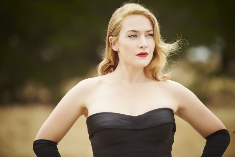 Movie, strapless, 1080P, young adult, hairstyle, portrait, blond hair, fashion, beauty, adult, focus on foreground, clothing, Kate Winslet, front view