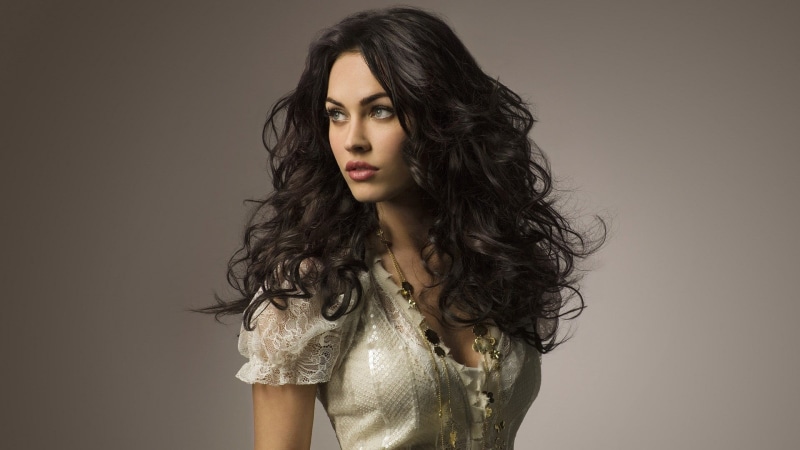 actress, human hair, 1080P, indoors, brown hair, glamour, beautiful woman, women, Megan Fox, beautiful people, elegance, curly hair, studio shot, hair