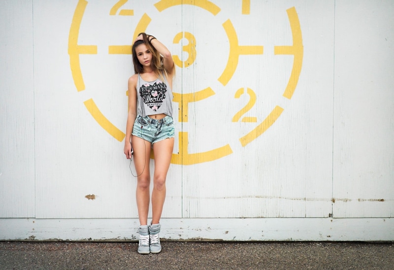 mural, women, young adult, young women, shorts, blue, s, denim, 720P, Michelle Lit, adult, lifestyles, hairstyle, one person, portrait, casual clothing