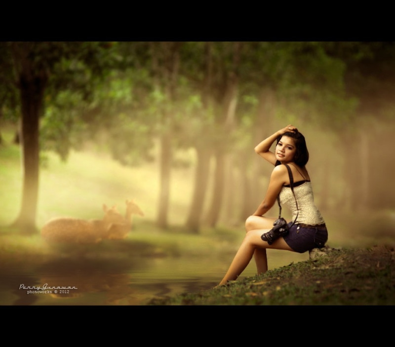 women, camera, model, outdoors, looking at viewer, photography, women outdoors, trees, 480P
