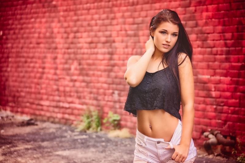brown eyes, brunette, Jonathan Frings, black tops, hot pants, looking at viewer, women, 1080P, pierced navel, open mouth