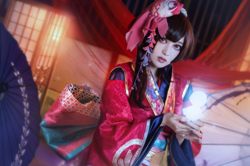 Asian, light, style, makeup, cosplay, kimono, image, hairstyle, outfit, costume, face, portrait, cutie, pose, lights, red, bow, look, brunette, 1080P