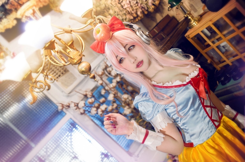window, hair, the room, image, 1080P, cosplay, long-haired, furniture, blonde, outfit, look, pose, room, light, lenses, Asian, costume, portrait, style