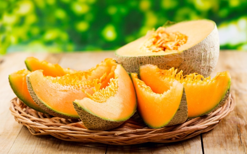 melons, juicy, lunch, sliced, 1080P, snack, cantaloupe, ripe, freshness, healthy eating, wood - material, cross section, wooden surface, food and drink
