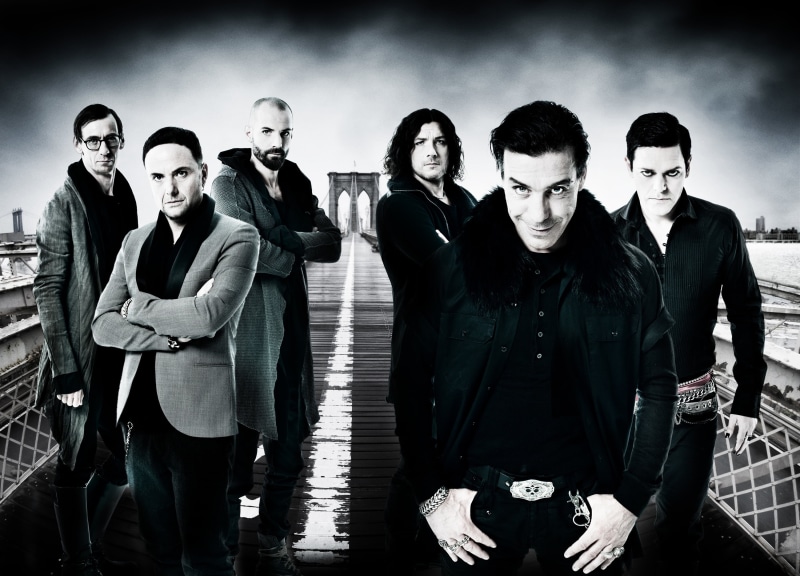 black Color, FLAC, Christoph Schneider, portrait, beauty, black And White, young Men, ring, teamwork, standing, nightlife, smiling, group Of People, young Women