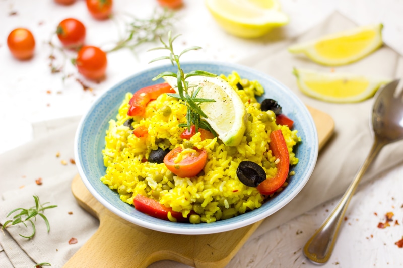 pepper, dish, rice dish, crockery, bowl, kitchen utensil, plate, meal, cuisine, mexican food, wellbeing, main course, blur, spice, healthy, vegetarian