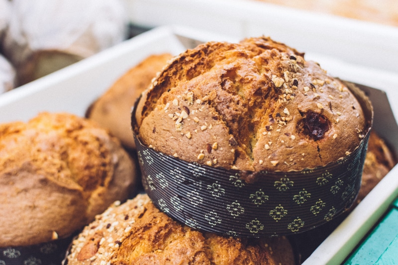 focus on foreground, table, healthy eating, tray, snack, bakery, muffin, baked, temptation, plate, wholegrain, indoors, bread, close-up, loaf of Bread