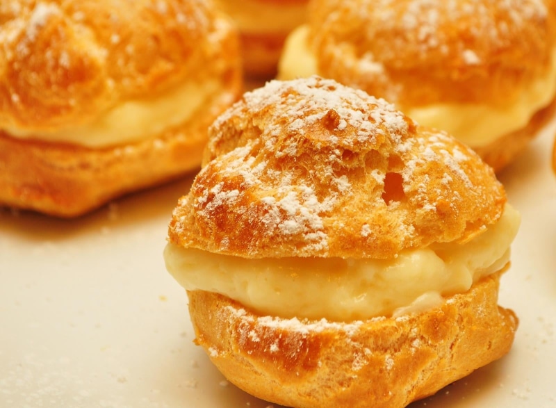 reddit, snack, cream puffs, 720P, vanilla pudding, powdered sugar, freshness, brown, Mmm, close-up, cream, baked, food, pastry, dessert, no People, good