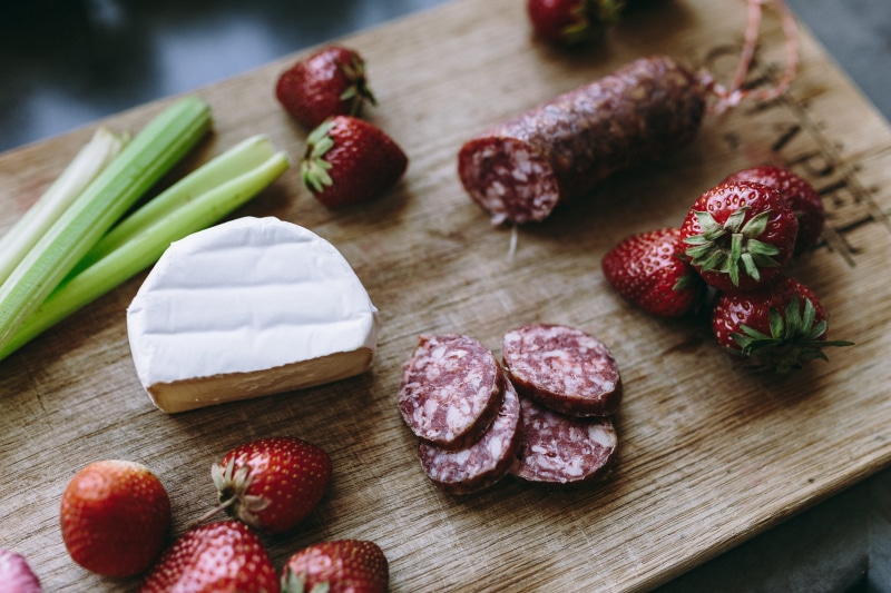 fruits, raw food, snack, chopped, vegetables, indoors, organic, food, hands, kitchen, slice, cutting board, freshness, focus on foreground, wellbeing, red