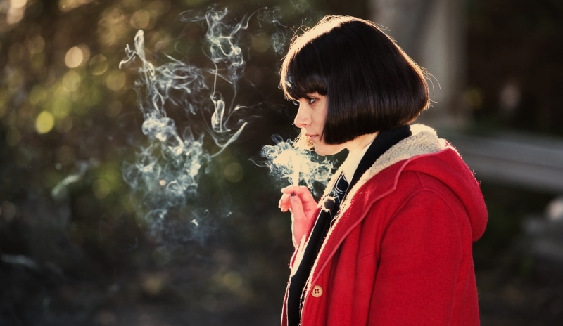Yasmin Paige, smoking, movies, women, 720P, cigars, Submarine (movie), Jordana Bevan