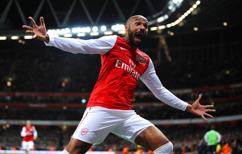 one person, men, young adult, white, front view, footballers, sportswear, stadium, young men, soccer, limb, adult, vitality, sports, human arm, jersey