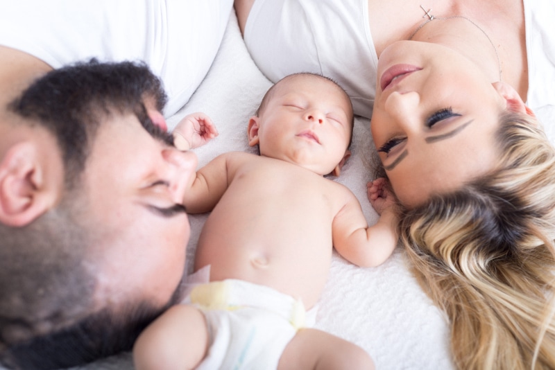 happiness, daughter, joy, parenthood, people, dad, little, young, man, newborn, together, father, mother, son, men, males, white, portrait, positive emotion