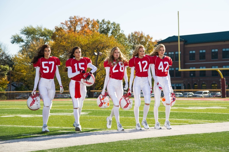 Top fashion model, Dont Drop a Ball, Behati Prinsloo, Candice Swanepoel, Adriana Lima, 2K, Victorias Secret Angel, Doutzen Kroes, Super Bowl, Lily Aldridge