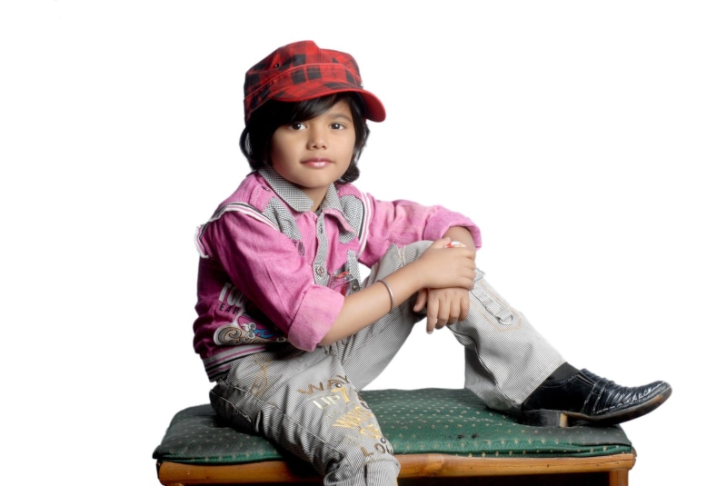 three quarter length, young, clothing, kid, studio shot, casual clothing, Boy, one person, front view, Childhood, Child, looking, Super, 1080P, girls
