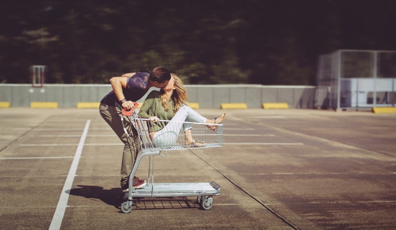 cart, daytime, woman, love, photographer, girl, truck, riding, kissing, white, 4K, photography, David Olkarny, guy, kiss, shopping, man