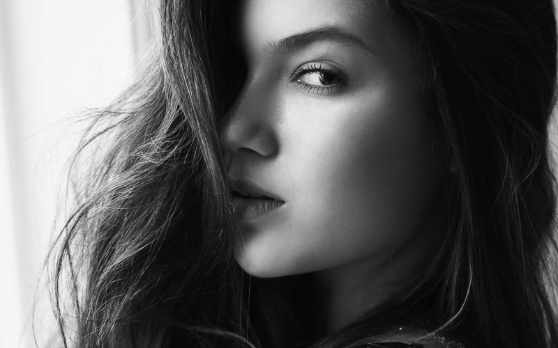indoors, beauty, adult, Karin Burmenko, looking, women, hair, monochrome, human body part, hairstyle, young women, beautiful people, portrait, face, Matan Eshel