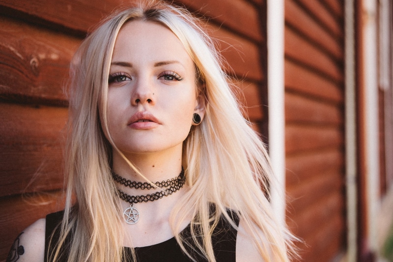 blonde, streched ears, pierced nose, portrait, women, pierced ears, 1080P, choker, Alicja Sedzielewska, face, tattoo