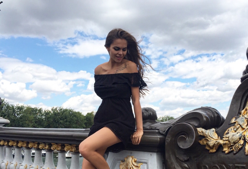Victoria Odintsova, brown Hair, front view, leisure activity, young Adult, girl, beautiful woman, fashion Model, beautiful, sensuality, s, looking, elegance