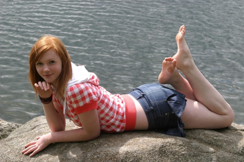 feet, 1080P, skirt, women, redhead