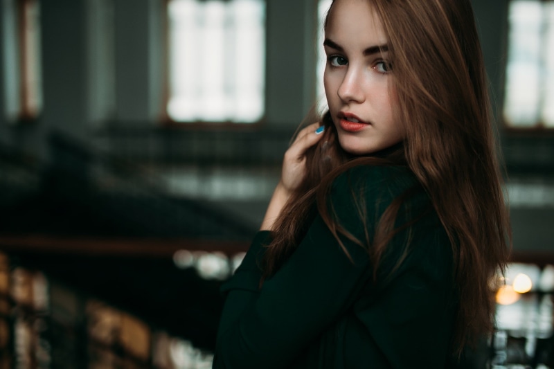hands in hair, looking at viewer, depth of field, long hair, Julia Tavrina, model, women, sweater, open mouth, Ivan Proskurin, auburn hair, 1080P, face
