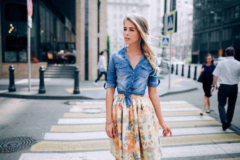 1080P, depth of field, street, Public, denim shirt, Ivan Proskurin, model, shirt, Anastasia Tekunova, women, jeans shirt, blue eyes, windy, straight hair