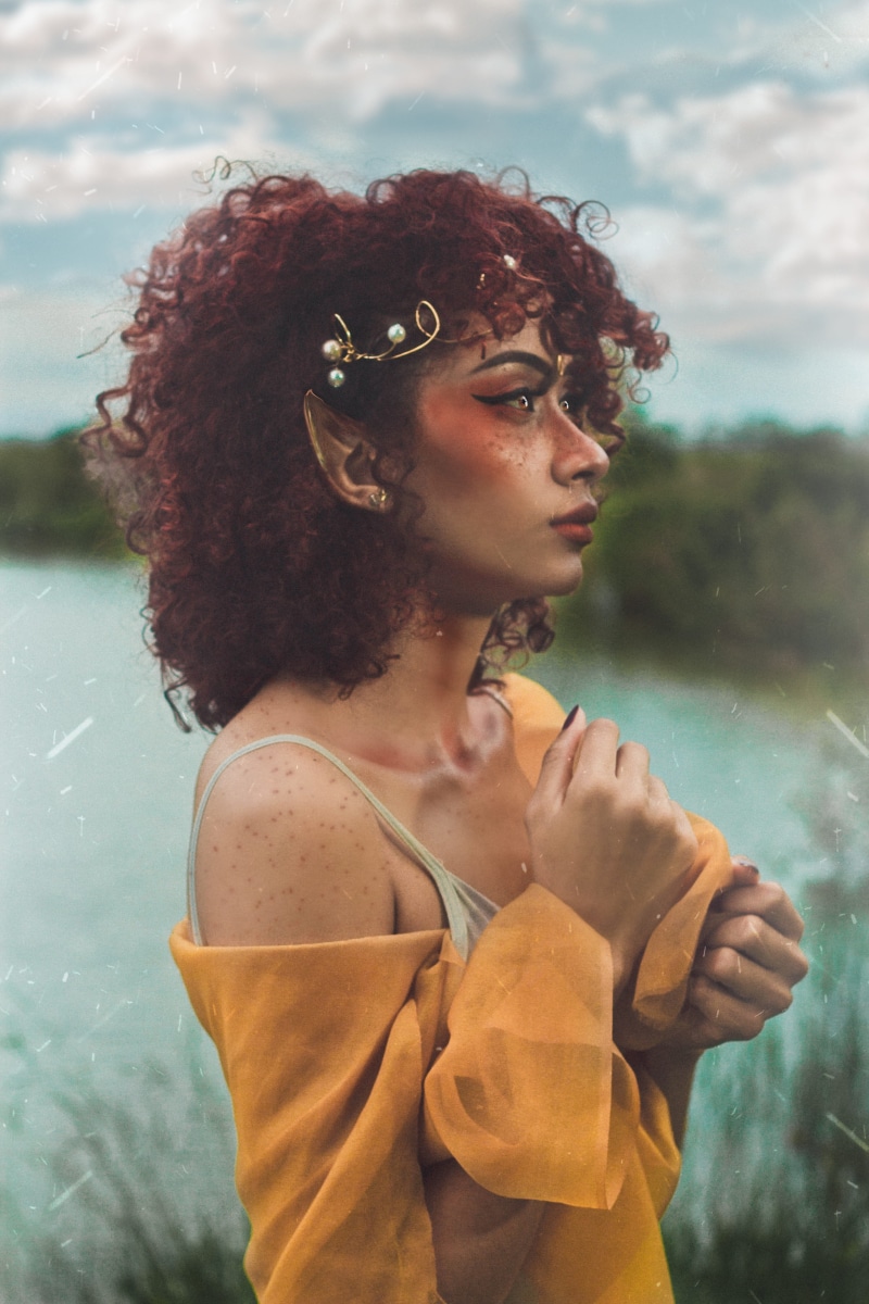 looking away, hair, elf, make-up, leisure activity, elfforest, frizzy, beautiful woman, looking, woman, young women, people, one person, female, nature