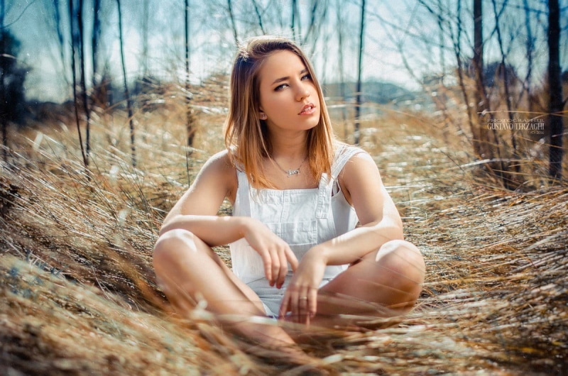 day, women, hairstyle, teenager, sitting, 480P, hair, portrait, leisure activity, land, real people, outdoors, beauty, long hair, front view, plant, beautiful woman