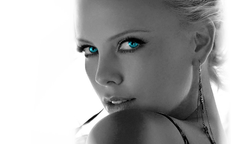 eyeliner, portrait, women, make-up, white background, 1080P, studio shot, face, beauty, headshot, close-up, young women, Charlize Theron, celebrity, human face