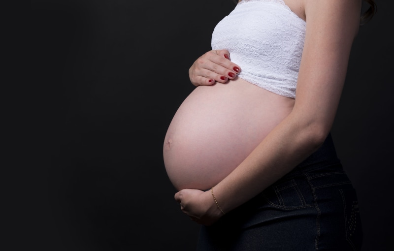 responsibility, tummy, adult, waiting, parent, midsection, hope - concept, big belly, hand, one person, care, hands on stomach, photo, human abdomen, 5K